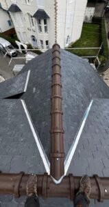 Toiture ardoise neuve noues zinc faitage